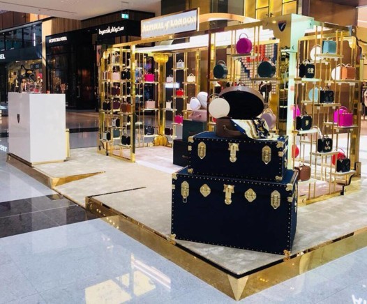 أسبينال أوف لندن تفتتح متجر جديد في دبي