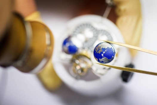 بالفيديو: ساعة Edouard Bovet Tourbillon الجديدة