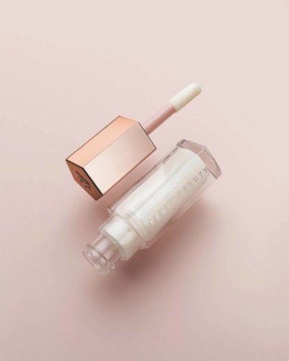 الذكرى السنوية الأولى لعلامة Fenty Beauty