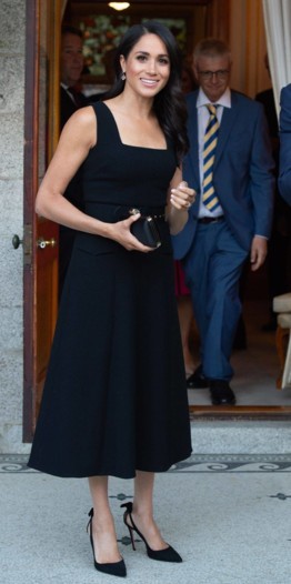 بالصور:أزياء ميغان ماركل الملكية منذ زواجها!