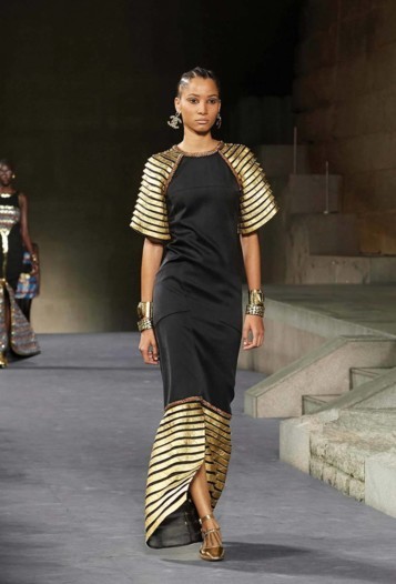 حوار خاص عن مجموعة شانيل Métiers d'Art