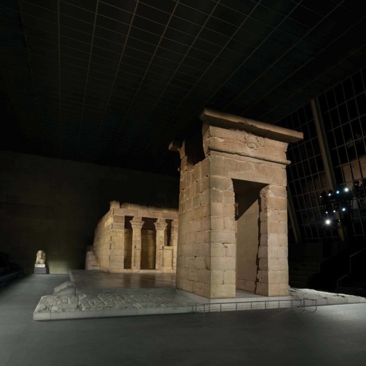 حوار خاص عن مجموعة شانيل Métiers d'Art