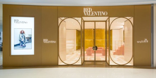 REDValentino يفتتح متجره الجديد في دبي مول