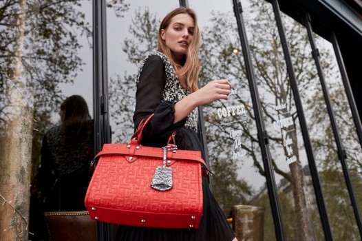 حقيبة Longchamp الجديدة المتميّزة بروح المغامرات