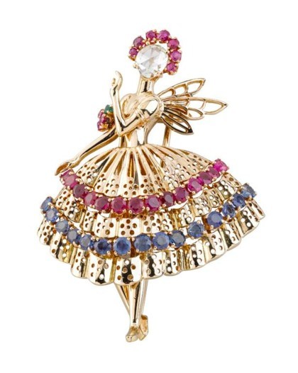 Van Cleef & Arpels دبي أوبرا تستضيف معرض Delicate Dancers