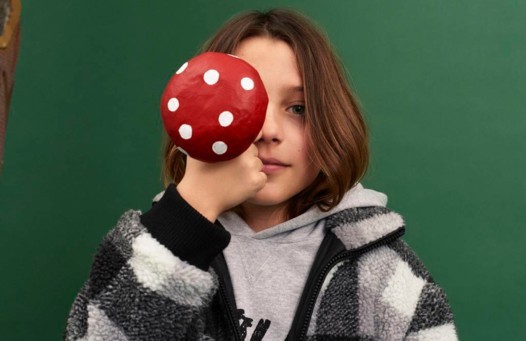 مجموعة Stella McCartney kids بوحي من فرقة البيتلز