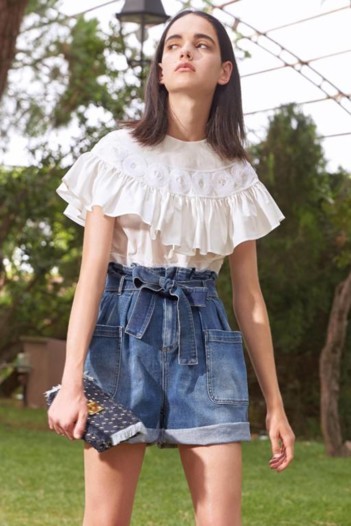 مجموعة إنتقائية من REDValentino