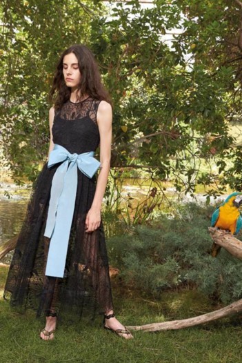 مجموعة إنتقائية من REDValentino