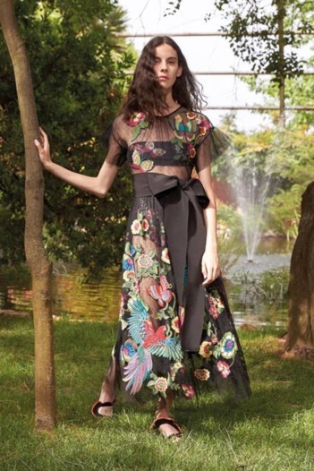 مجموعة إنتقائية من REDValentino