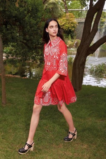 مجموعة إنتقائية من REDValentino
