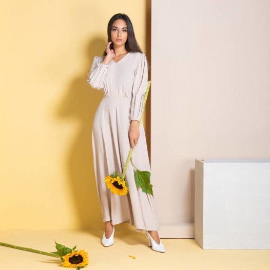 Dana Al Ansari والأسلوب الأنثوي والعصري