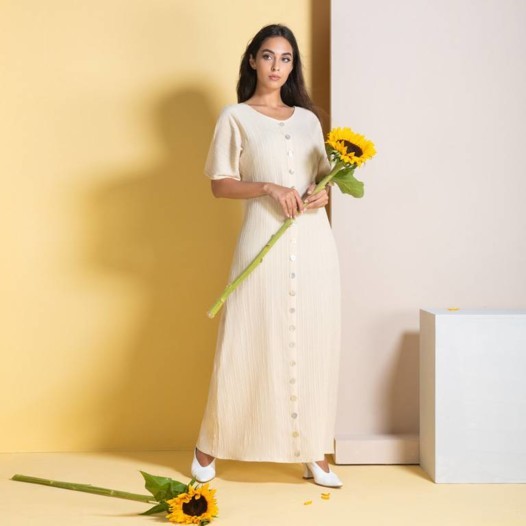 Dana Al Ansari والأسلوب الأنثوي والعصري