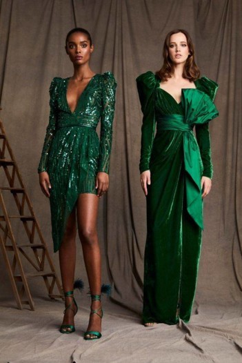 تألقي في العيد بفساتين سهرة باللون الأخضر