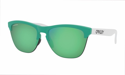 أحدث علامات النظارات مع Luxottica