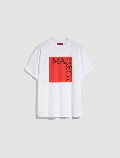 تي شيرتات بسيطة بألوان مختلف من Max & Co.