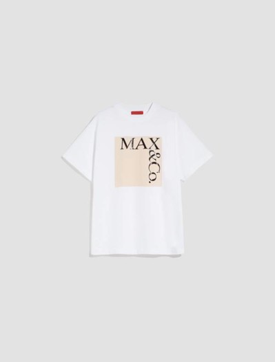 تي شيرتات بسيطة بألوان مختلف من Max & Co.
