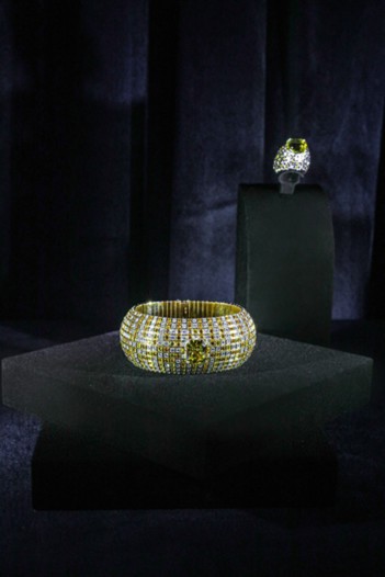 Louis Vuitton وعرض خاص لأهم المجوهرات