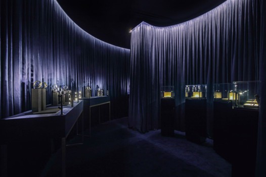 Louis Vuitton وعرض خاص لأهم المجوهرات