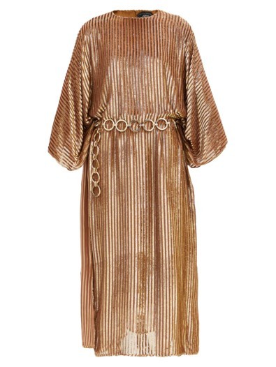 MATCHESFASHION ومجموعة شهر رمضان