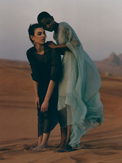 Noon By Noon تطلق مجموعة فساتين الصحاري