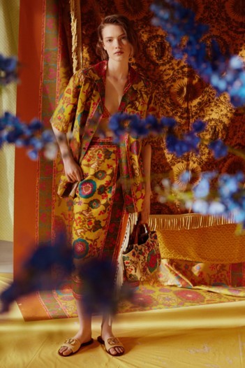 إكتشفي مجموعة Valentino Escape 2021 الكبسولة