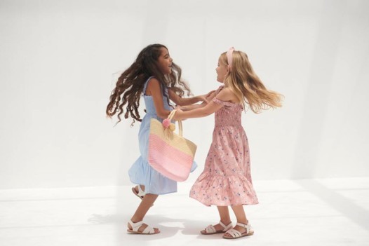 H&M ومجموعة حيوية للأطفال