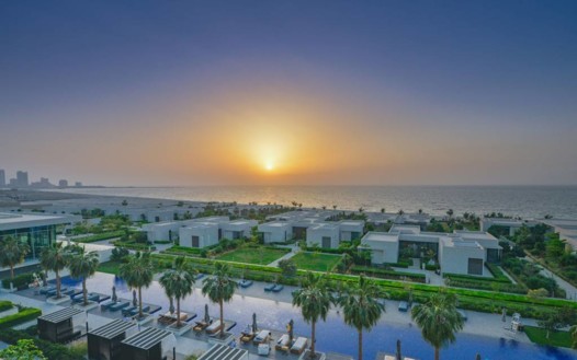 أوبروي الشاطئ، الزورا جوهرة الإمارات العربية المتحدة