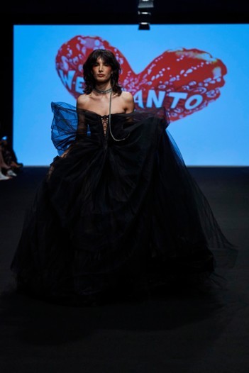 موضة البانك سمة أزياء وينسانتو في أسبوع الموضة العربي
