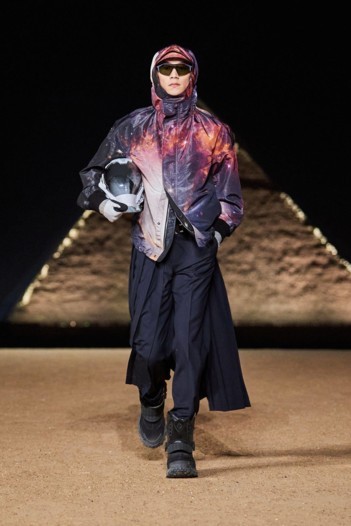 إليك مجموعة Dior الرجالية لخريف 2023
