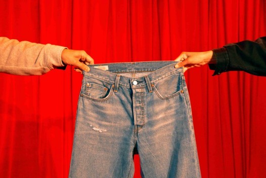 إليك دليل هدايا العيد من ®Levi’s