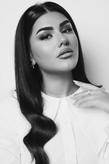 ELLE Arabia و Meta يكرّمان مفكّرين من المنطقة