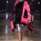 جيجي وبيلا حديد تفتتحا عرض Versus Versace