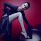 بيلا حديد بطلة الحملة الإعلانية لأحذية جيوسيبي زانوتي لخريف وشتاء 2017!