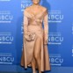 أجمل إطلالات Jennifer Lopez التي تتربع على عرش الموضة!