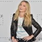 NET-A-PORTER يحتفل بالنساء مع طرح ستّة تصاميم حصرية!