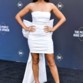 أناقة لافتة في حفل People's Choice Awards واللون الأحمر هو الأبرز