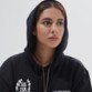 اليك مجموعة لي بنجامينز وإسراء غولمان