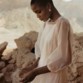 Noon By Noon تطلق مجموعة فساتين الصحاري