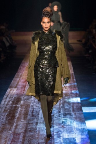 بالصور عرض أزياء Jean Paul Gaultier Ellearabia