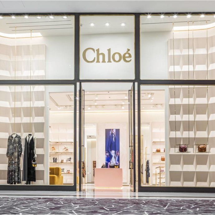 Chloé يعيد فتح ابوابه!