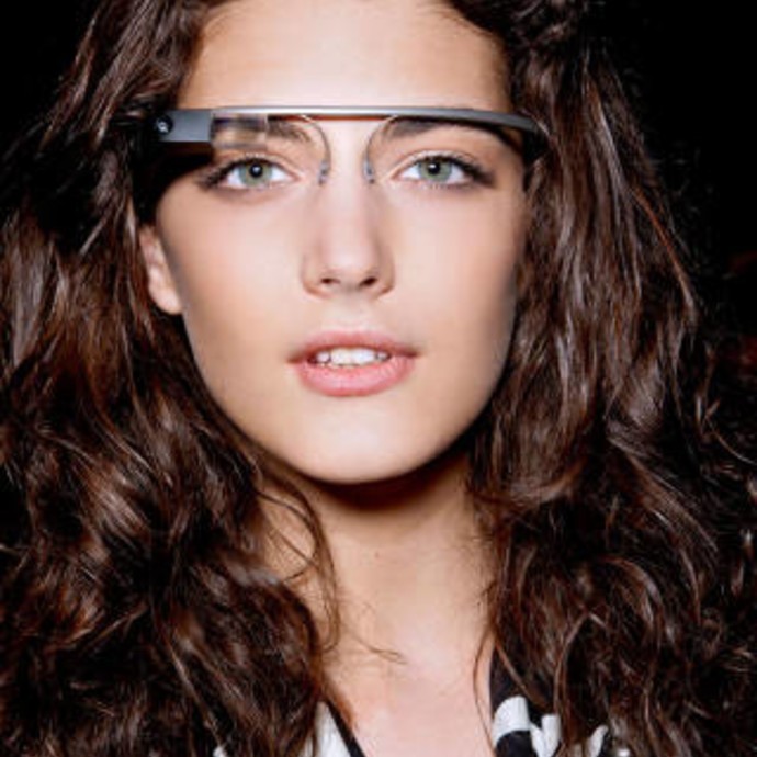 هل توقّع ديور Dior نظارات غوغل؟!