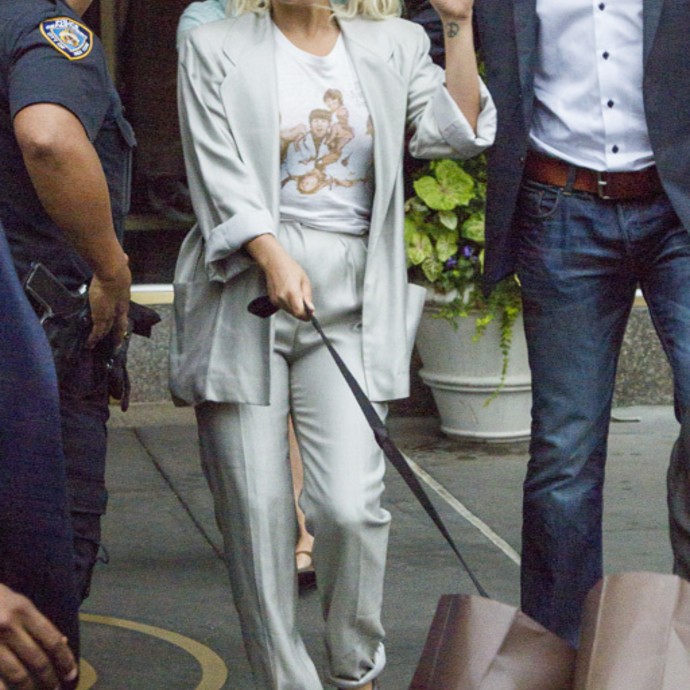 ماذا ارتدت ليدي غاغا في نيويورك؟