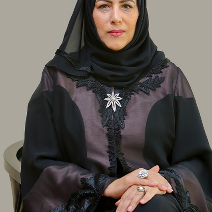 خالدة خماس: "تأثرت بإصابة طفلي وأسست جمعية الإمارات للثلاسيميا"