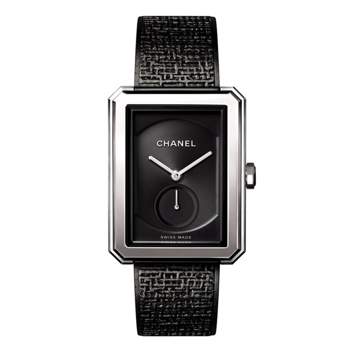 ساعة ذات طابع ذكوري من Chanel للنساء