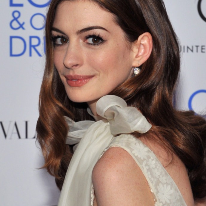 ترشيح Anne Hathaway لدور "باربي"!