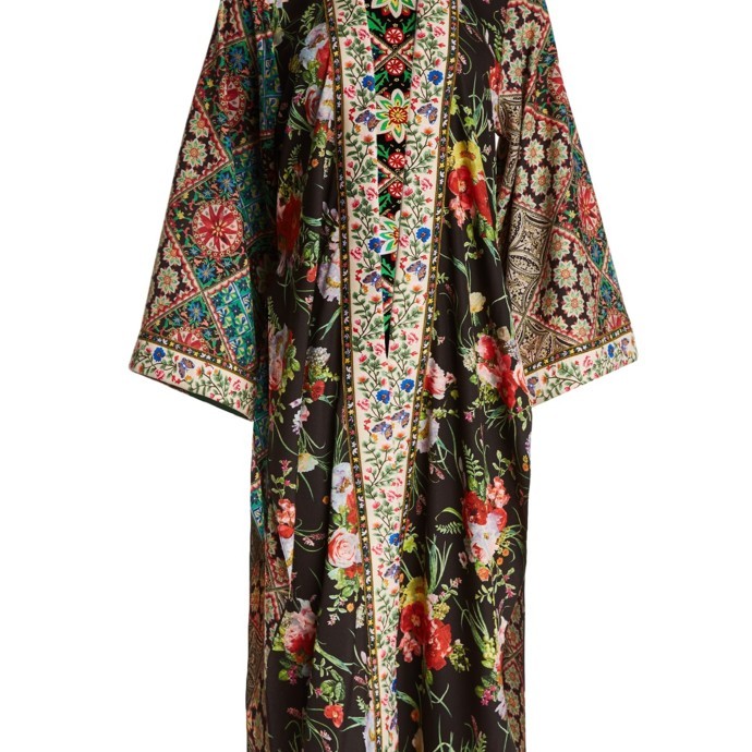 الأزياء المحتشمة من Alice + Olivia