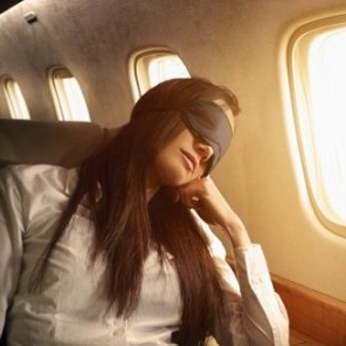 5 نصائح ذهبية للحفاظ على الصحة خلال رحلات الطيران الطويلة