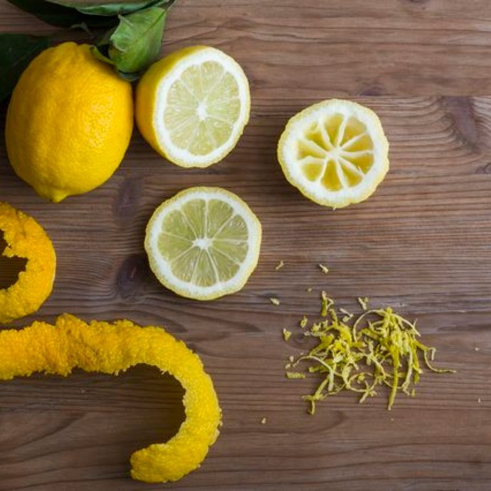 قشور الليمون لبشرة صافية