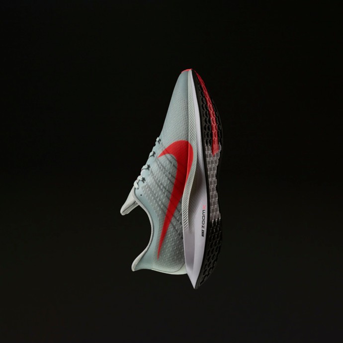 Nike تطرح حذاء Zoom Pegasus Turbo