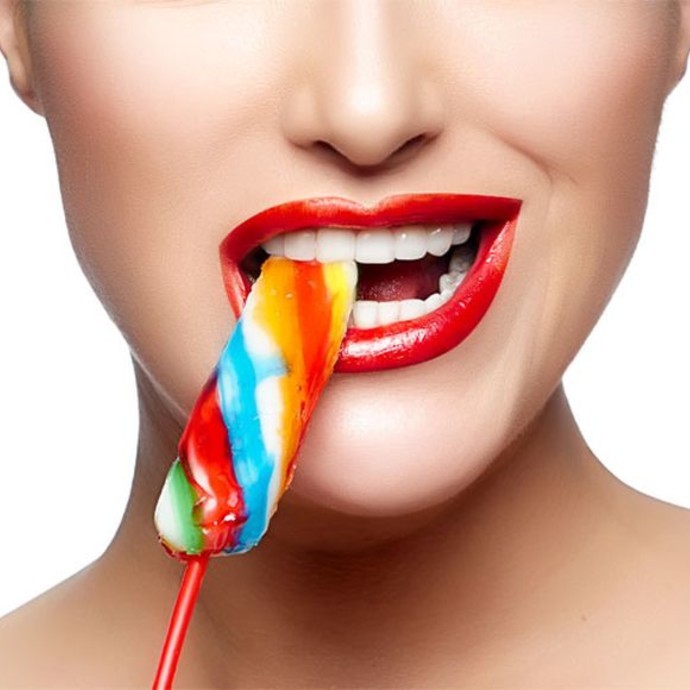 أطعمة لا تخطر في البال تؤدي إلى تآكل الأسنان
